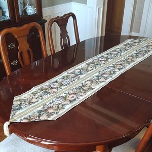 Floral Table Runner